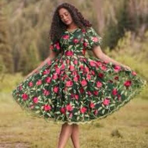 JessaKae Green Rosette dress, size L, new